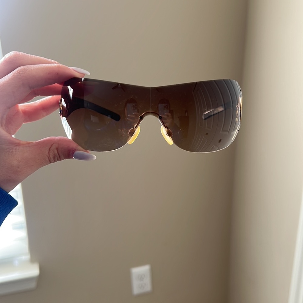 AUTHENTIC chanel sunglasses - Picture 2 of 5